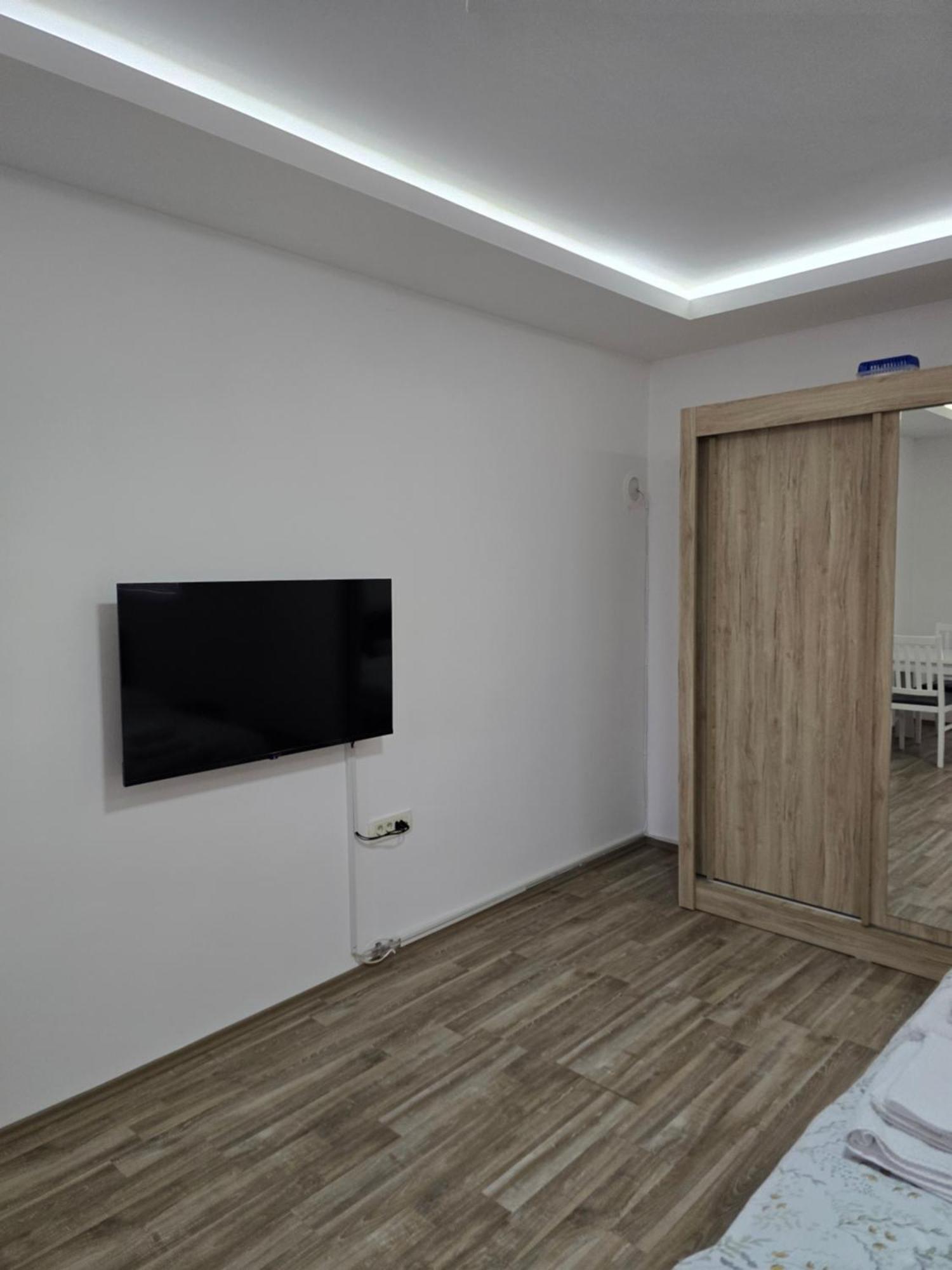 Apartman Tolosi بودغوريتْسا المظهر الخارجي الصورة